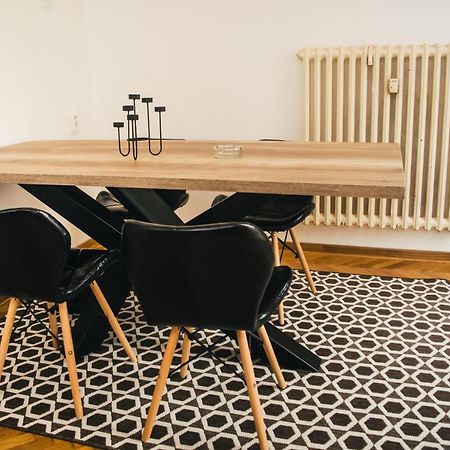 Aparment Theatre Apartment Nis Ngoại thất bức ảnh